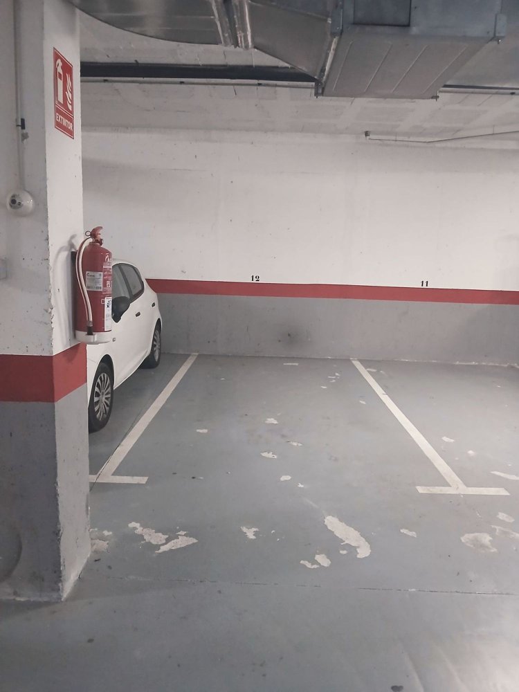 Гараж в Аликанте, Испания № 198695