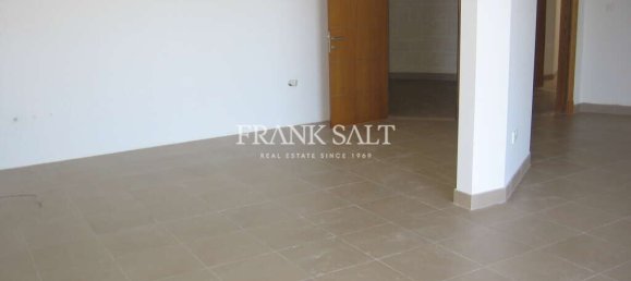 1 bedroom Apartment in Rabat, Malta No. 3305 4