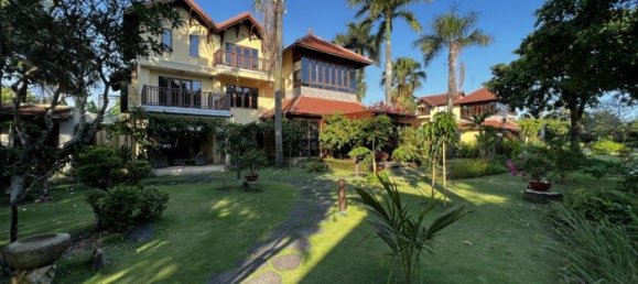 Casa de 4 dormitorios en Thu Duc, Vietnam No. 18552 10