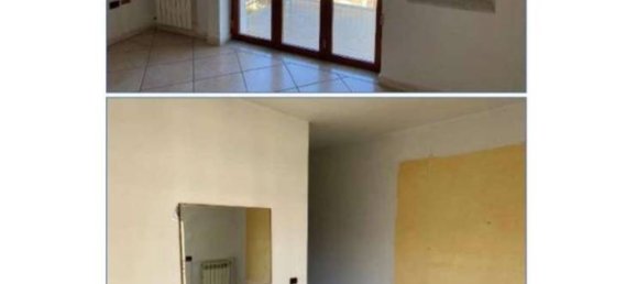 5 rooms Apartment in San Giorgio a Cremano, Italy No. 273489 3