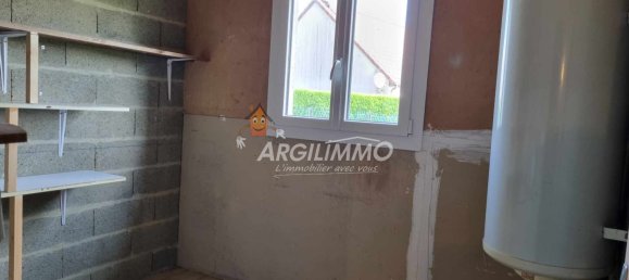 2 bedrooms House in Sarthe, France No. 282488 11