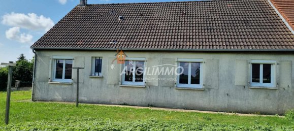 2 bedrooms House in Sarthe, France No. 282488 3