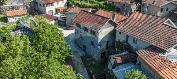 3 bedrooms House in Carvalheira, Portugal No. 31324 12