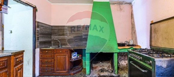 3 bedrooms House in Carvalheira, Portugal No. 31324 14