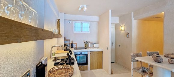 2 bedrooms Apartment in Estepona, Spain No. 147998 21