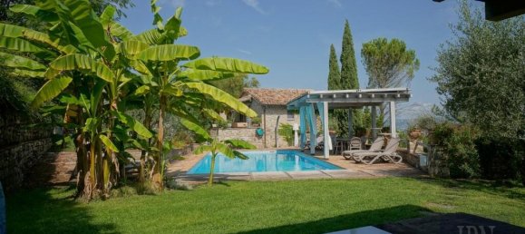 6 bedrooms House in Umbertide, Italy No. 320311 18