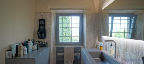 6 bedrooms House in Umbertide, Italy No. 320311 41