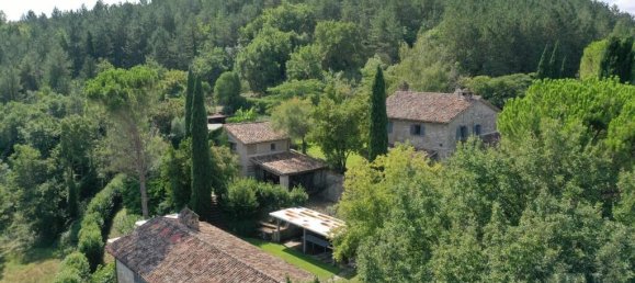 6 bedrooms House in Umbertide, Italy No. 320311 4