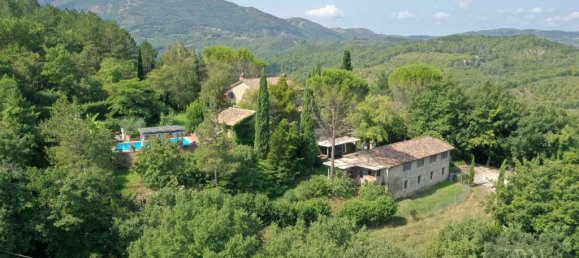 6 bedrooms House in Umbertide, Italy No. 320311 8