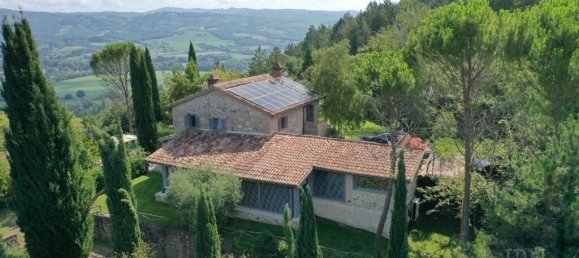 6 bedrooms House in Umbertide, Italy No. 320311 5