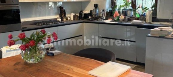 2 bedrooms Apartment in Castiglione Falletto, Italy No. 68301 2