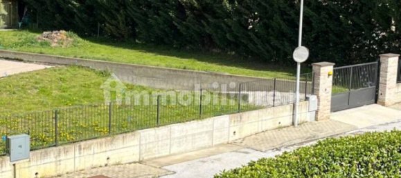 2 bedrooms Apartment in Castiglione Falletto, Italy No. 68301 14