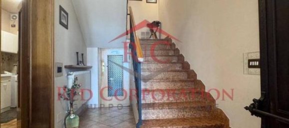 7 rooms House in Correggio, Italy No. 40848 12