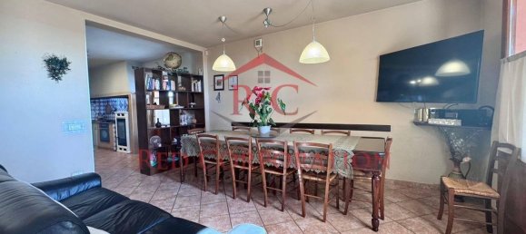 7 rooms House in Correggio, Italy No. 40848 8