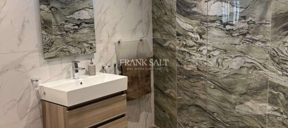 Apartamento de 3 dormitorios en Zebbug, Malta No. 4901 7