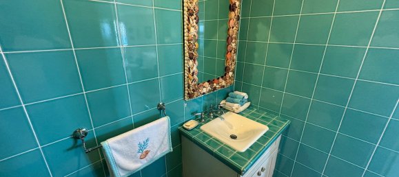 5 bedrooms Villa in Johnsons Point, Antigua and Barbuda No. 32 23