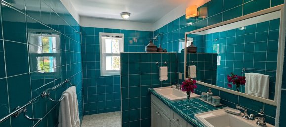 5 bedrooms Villa in Johnsons Point, Antigua and Barbuda No. 32 18