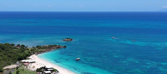 5 bedrooms Villa in Johnsons Point, Antigua and Barbuda No. 32 22