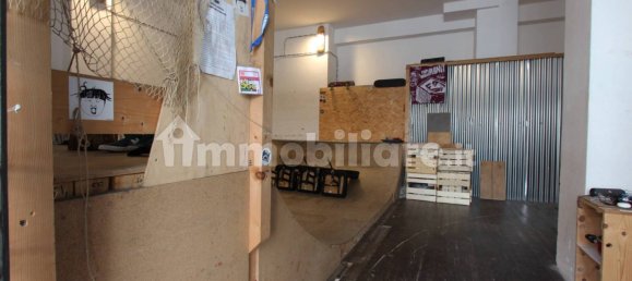 1-salle Propriété commerciale à Ascoli Piceno, Italy No. 168420 8