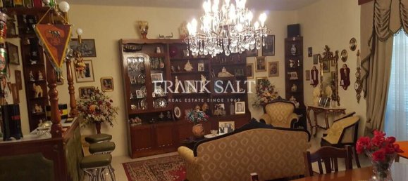 Таунхаус с 3 спальнями в Биргу, Мальта № 1725 3