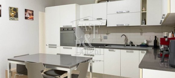 Дом с 5 комнатами в Червезина, Италия № 3586 9