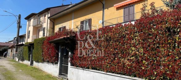 Дом с 5 комнатами в Червезина, Италия № 3586 28