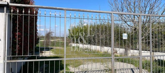 Дом с 5 комнатами в Червезина, Италия № 3586 29