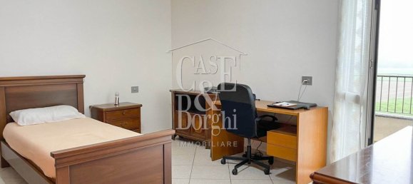 Дом с 5 комнатами в Червезина, Италия № 3586 15