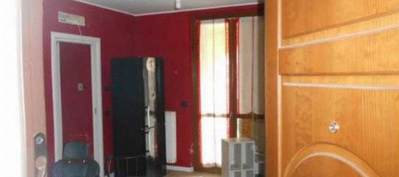 3-salle Appartement à San Zenone al Lambro, Italy No. 33906 9