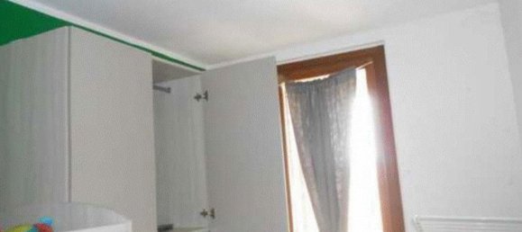 3-salle Appartement à San Zenone al Lambro, Italy No. 33906 20