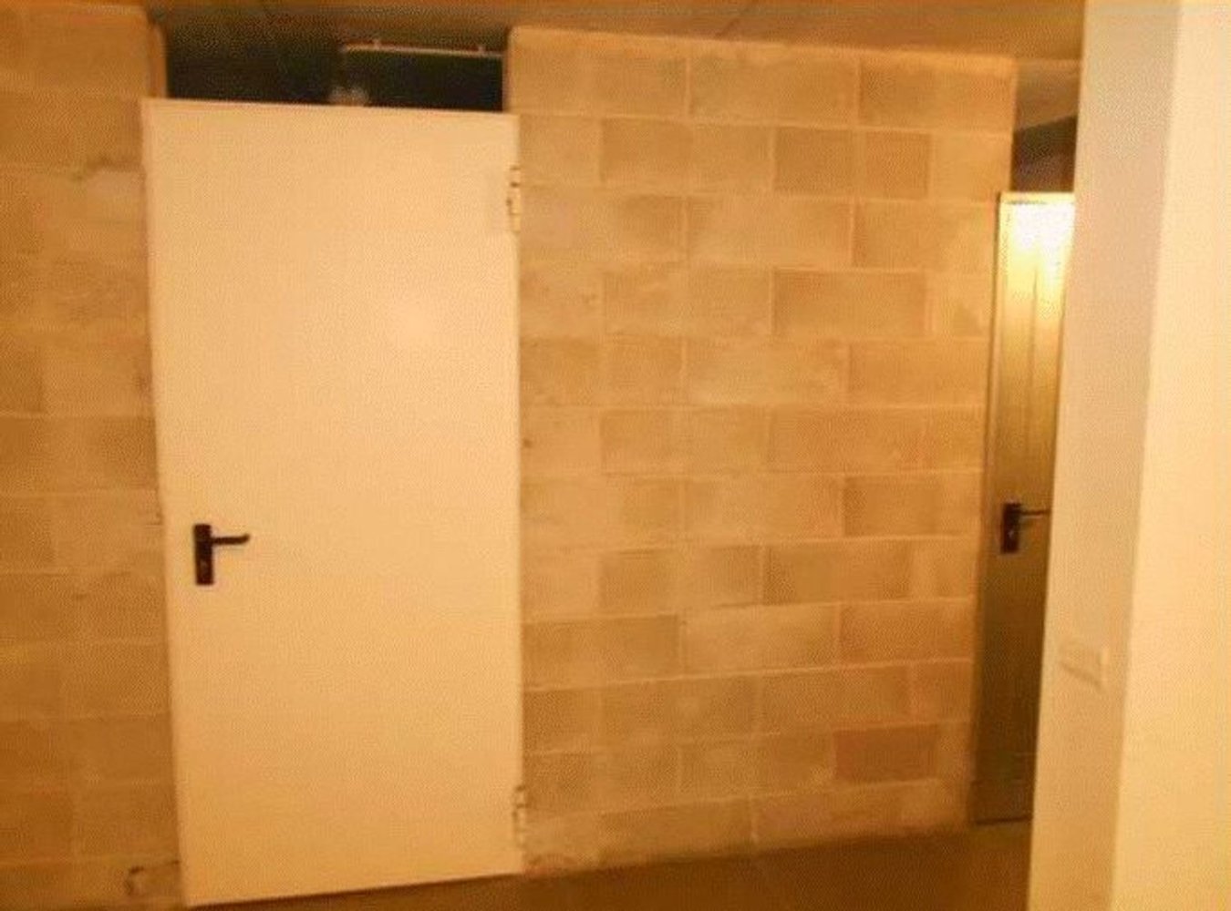 3-salle Appartement à San Zenone al Lambro, Italy No. 33906