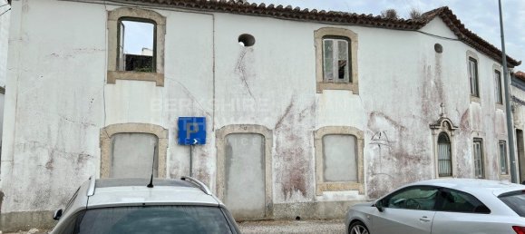 Propiedad comercial de 4 dormitorios en Bombarral, Portugal No. 339997 3