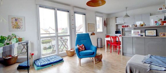 3 bedrooms Apartment in Ecquevilly, France No. 166528 2