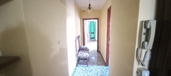 3 bedrooms House in Molazzana, Italy No. 79799 10
