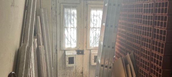 Edificio en Amadora, Portugal 100 m² No. 69211 2