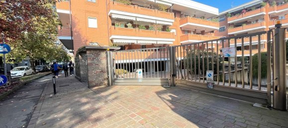 195m² Garage in Novara, Italy No. 230007 13