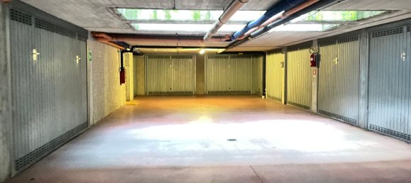 195m² Garage in Novara, Italy No. 230007 29