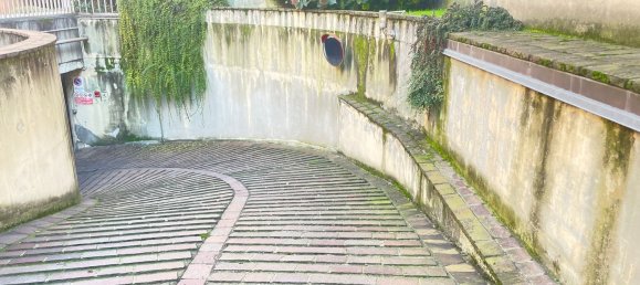 195m² Garage in Novara, Italy No. 230007 19