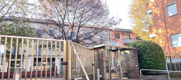 195m² Garage in Novara, Italy No. 230007 38