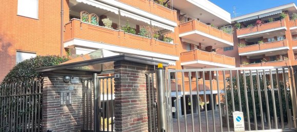 195m² Garage in Novara, Italy No. 230007 10