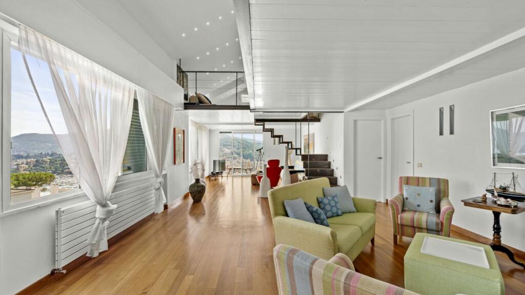 3 bedrooms Villa in Rapallo, Italy No. 55678