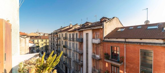 Квартира с 3 комнатами в Турин, Италия № 43573 14