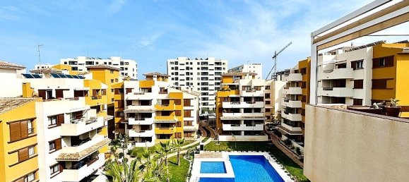 2 bedrooms Penthouse in Punta Prima, Spain No. 14941 19