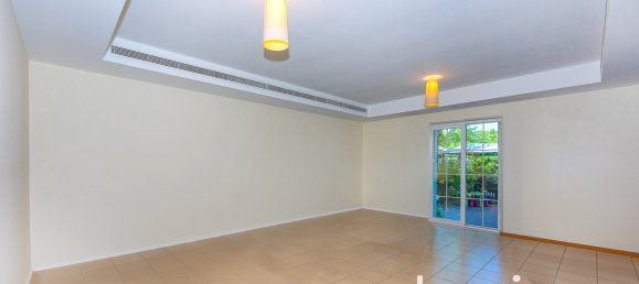 3 bedrooms Villa in The Lakes, UAE No. 42338 3