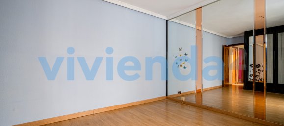 3 bedrooms Apartment in Madrid, Spain No. 174826 8