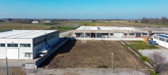 2200m² Land in Torre de' Picenardi, Italy No. 116686 11