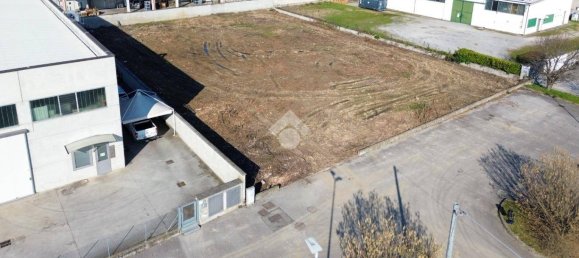 2200m² Land in Torre de' Picenardi, Italy No. 116686 7
