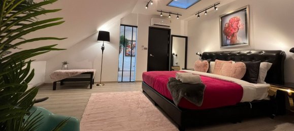 Villa de 8 dormitorios en Pattaya, Thailand No. 5754 6