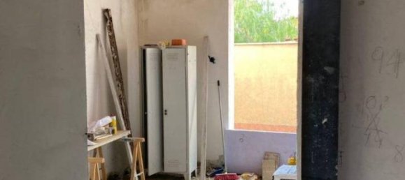 3 rooms House in Rome, Italy No. 35088 7