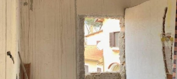 3 rooms House in Rome, Italy No. 35088 33